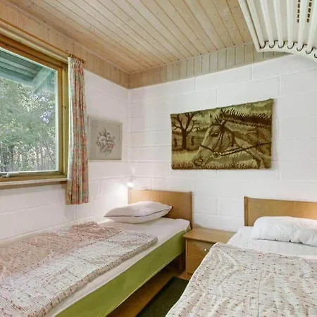 1575-aakirkeby-poseregardsvejen-45 Feriehus Vester Somarken